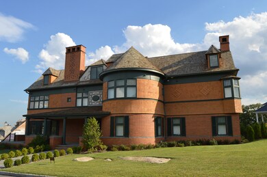 5041 Goodridge Ave unit 1, Bronx, NY 10471 - photo 2