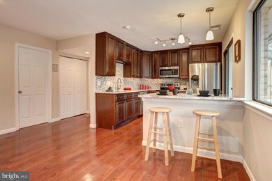 10948 Trotting Ridge Way, Columbia, MD 21044 - photo 4