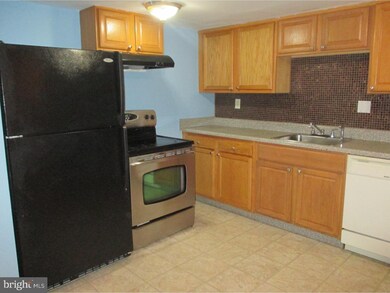 720 Myrtle Ave, Lindenwold, NJ 08021 - photo 3