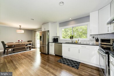 2411 Jennifer Ct, Clarksburg, MD 20871 - photo 4