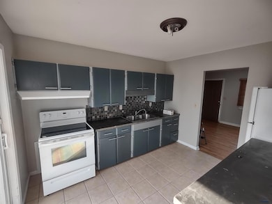 3515 Reder St, Rapid City, SD 57702 - photo 2