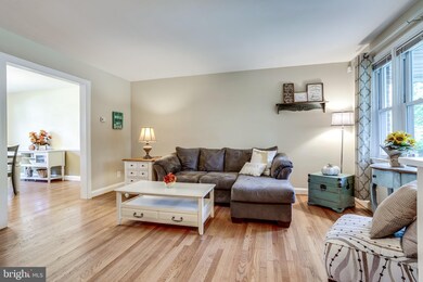 5540 Frederick Ave, Catonsville, MD 21228 - photo 3