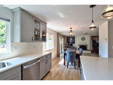 336 NE Elm St, Sheridan, OR 97378 - photo 3