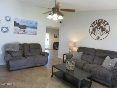 VAULTED LIVING ROOM