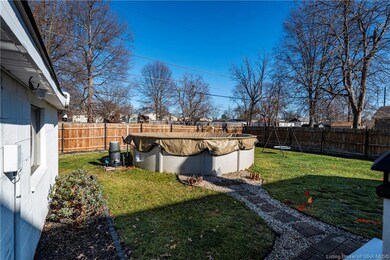 1744 N Audubon Dr, New Albany, IN 47150 - photo 3