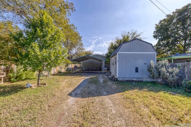 209 U S 90, Uvalde, TX 78801 - photo 5