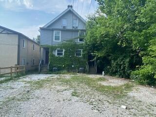 380 e 16th2