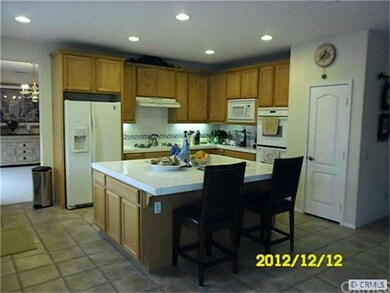 Huge island, Double oven