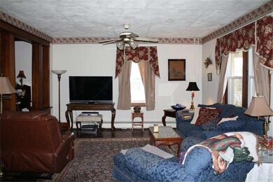 217 W 7th St, Lansdale, PA 19446 - photo 4