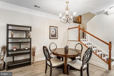 15177 Lancashire Dr unit 350, Woodbridge, VA 22191 - photo 3