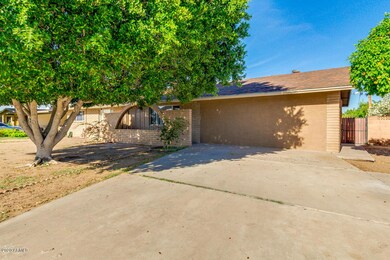 827 N Lesueur, Mesa, AZ 85203 - photo 3