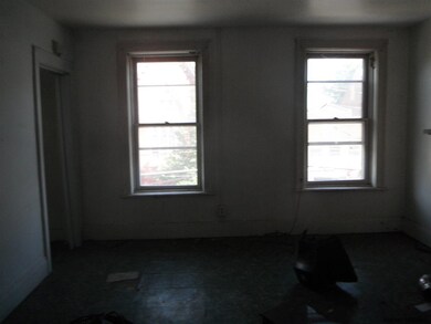 75 Clinton St, Albany, NY 12202 - photo 4