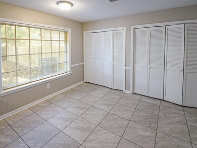 6302 Kingscrest Ln, Memphis, TN 38115 - photo 7