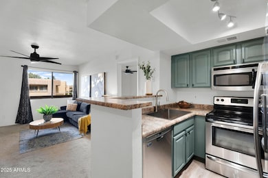 3601 W Tierra Buena Ln unit J241, Phoenix, AZ 85053 - photo 7