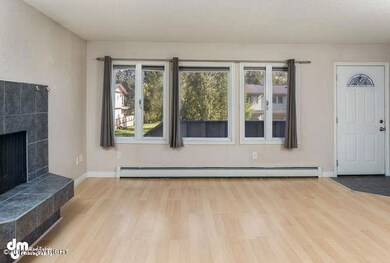 9320 Strathmore Dr Anchorage-small-007-L