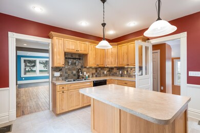 7650 Patterson-5