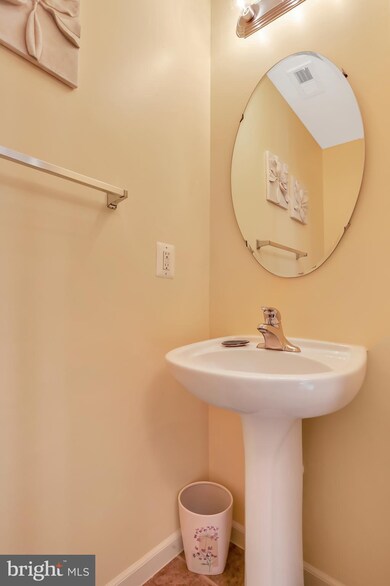 104 Monte Carlo Way, Charles Town, WV 25414 - photo 4