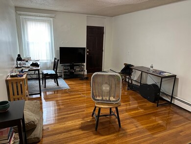 35 Tudor St unit 4F, Lynn, MA 01902 - photo 6