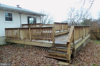 1516 Barrack Ln, Glen Burnie, MD 21061 - photo 4