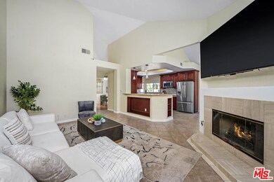 2227 Fernleaf Ct, Thousand Oaks, CA 91362 - photo 7