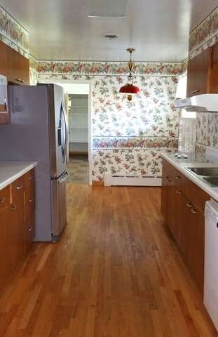 335 Flossmoor Ave, Waukegan, IL 60085 - photo 6