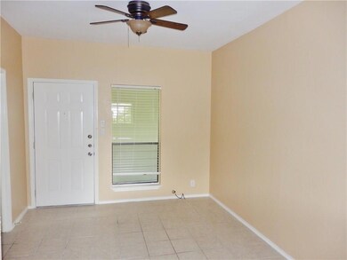 3206 King St unit 208, Austin, TX 78705 - photo 6
