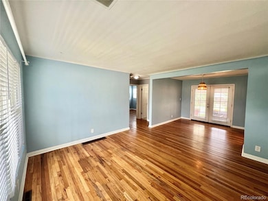 2072 Geneva St, Aurora, CO 80010 - photo 4