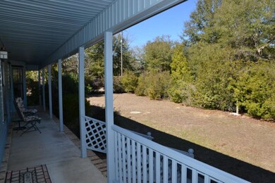 102 Oakcrest Dr, Crestview, FL 32539 - photo 4