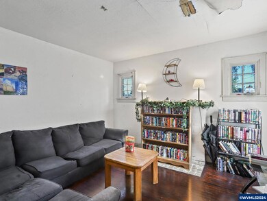 2664 12th St SE, Salem, OR 97302 - photo 7