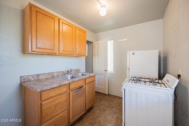 8840 N 2nd St unit 2, Phoenix, AZ 85020 - photo 7