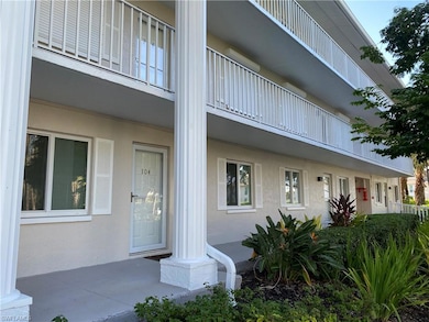 3001 Sandpiper Bay Cir unit 202, Naples, FL 34112 - photo 5