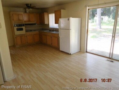 828 Stoneykirk Dr, Fayetteville, NC 28314 - photo 3