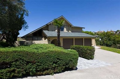 3-car garage and big driveway!