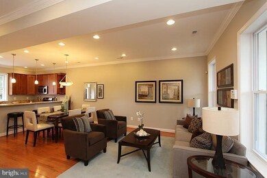 607 Irving St NW, Washington, DC 20010 - photo 2