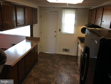 1000 Middleborough Rd, Essex, MD 21221 - photo 3