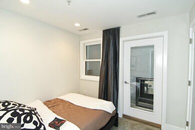 1432 Monroe St NW unit 1 TERRACE, Washington, DC 20010 - photo 6