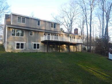 Lovely deck to enjoy those summer days.