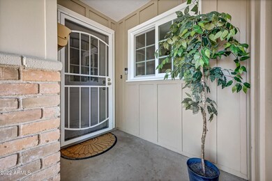 2424 N 69th St-5