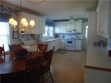 730 Hoover St, Shelbyville, TN 37160 - photo 5