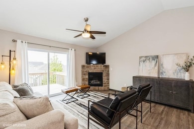 611 Riley Ln, West Branch, IA 52358 - photo 4