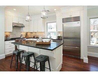 148 Fuller St unit 2, Brookline, MA 02446 - photo 4