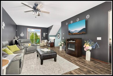 8065 Kirkwood Ln N unit 82, Maple Grove, MN 55369 - photo 5