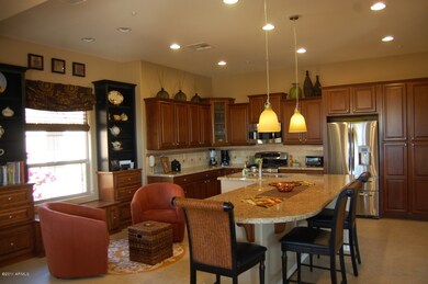 Outstanding Eat-in Kitchen