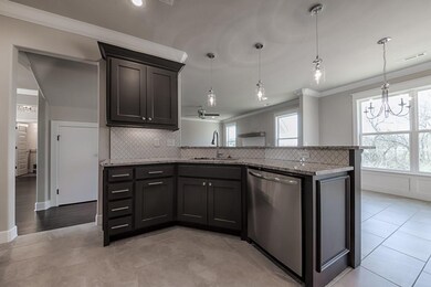 208 SW Highland Rd, Bentonville, AR 72712 - photo 5