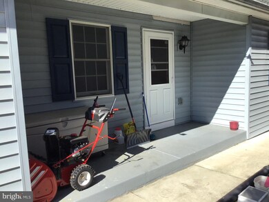 338 W High St, Womelsdorf, PA 19567 - photo 3