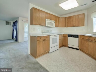 2501 Catoctin Ct, Frederick, MD 21702 - photo 6