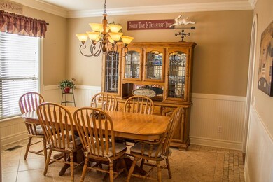 302 NW O St, Bentonville, AR 72712 - photo 5