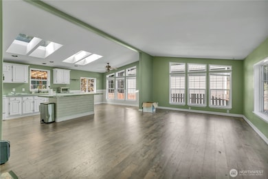 18501 Tapaderos St SE, Yelm, WA 98597 - photo 7