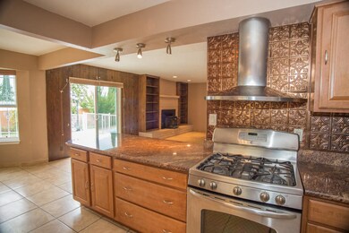 6604 Hensch Ave NE, Albuquerque, NM 87109 - photo 7