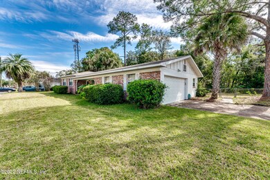 6122 Harlow Blvd, Jacksonville, FL 32210 - photo 3